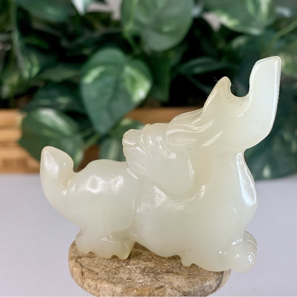 Chinese White Jade Carved Mythical Beast Auspicious Animal Figurine Statue 2.8"